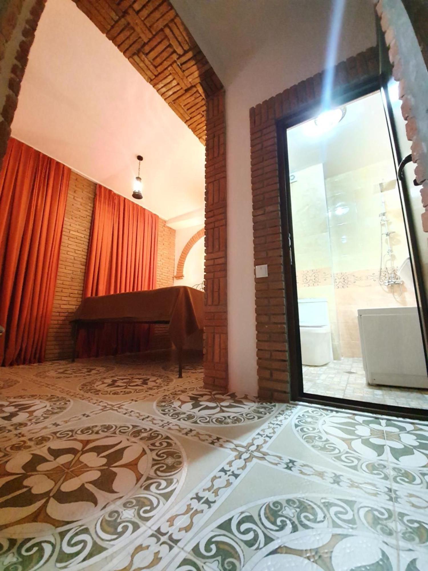 Janashia Boutique Hotels Tbilisi Quarto foto